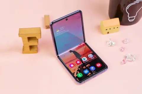 Samsung Galaxy Z Flip giảm sốc 15 triệu đồng – Chiếc điện thoại tuyệt sắc đang trong tầm tay