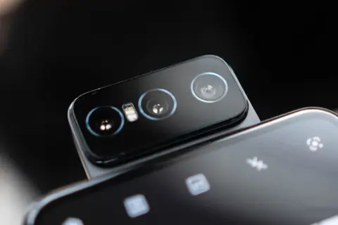 Rò rỉ: Smartphone Xiaomi sẽ sử dụng thiết kế camera lật xoay độc đáo