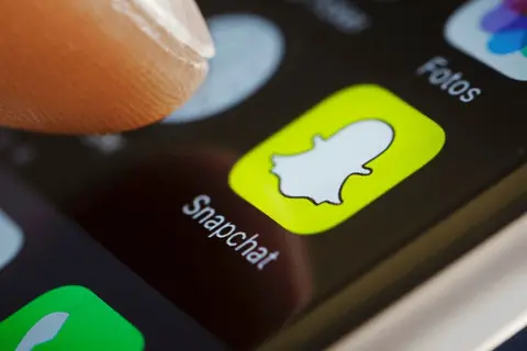 Snapchat là gì? Cách tải ứng dụng Snapchat cho điện thoại