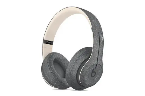 Apple ra mắt phiên bản giới hạn mới của tai nghe Beats Studio3, giá 7.97 triệu đồng