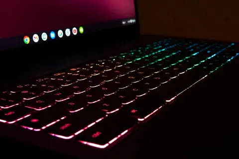 Google giới thiệu những mẫu Chromebook chuyên game đầu tiên