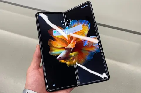 Thông tin chi tiết về màn hình và chipset Xiaomi Mi MIX Fold 2 bị rò rỉ