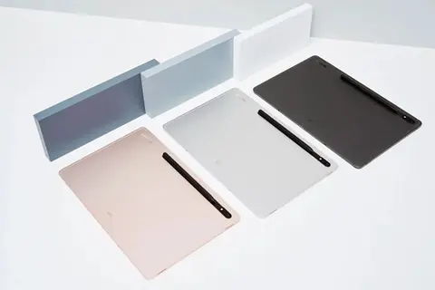 Samsung trình làng Galaxy Tab S8 series: Màn hình 120Hz, pin khủng và chip Snapdragon 8 Gen 1 ấn tượng