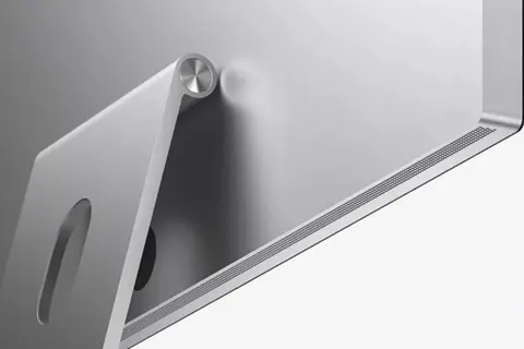 Khách hàng có thể đến Apple Store để nâng cấp giá đỡ cho Studio Display