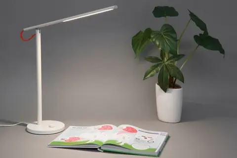 Review đèn bàn Xiaomi, có nên mua đèn bàn Xiaomi hay không?