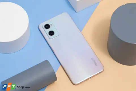 Trên tay OPPO A96: Thiết kế đẹp, Snapdragon 680, màn hình 90Hz, giá 6.99 triệu đồng
