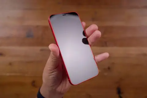 Apple kéo dài chương trình bảo hành lỗi âm thanh cho dòng iPhone 12