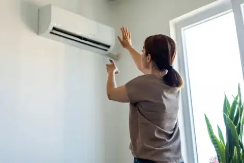 Giải đáp 6 lý do nên lắp máy lạnh trên cao không phải người dùng nào cũng biết