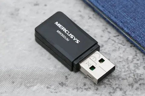 Đầu thu WiFi cho tivi, USB WiFi cho tivi là gì? Hướng dẫn kết nối đơn giản và dễ dàng