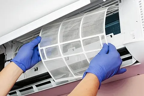 Vệ sinh máy lạnh Aqua chưa bao giờ đơn giản, nhanh chóng đến vậy với hướng dẫn sau