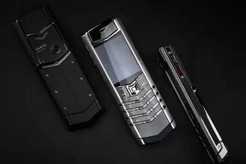 Khám phá điện thoại Vertu: Dòng điện thoại đắt đỏ và sang trọng nhất thế giới