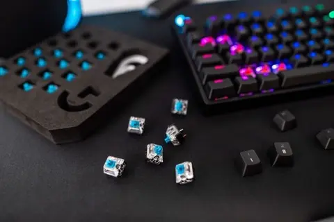 Hot Swap là gì? Vì sao Hot Swap trên bàn phím cơ được giới game thủ yêu thích đến vậy?
