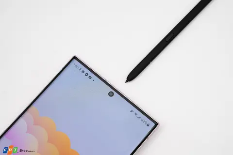 Samsung Galaxy S23 Ultra: Viết tiếp chương mới của Galaxy Note bằng chiếc bút S-Pen