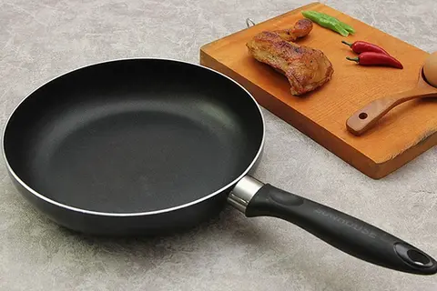 Chảo chống dính Sunhouse có tốt không? Có nên sử dụng không?