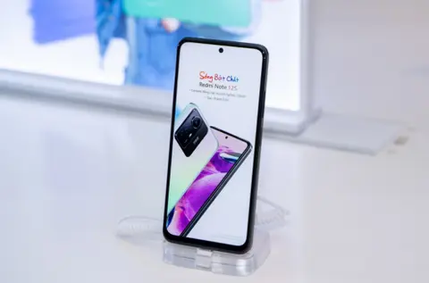 Trên tay Xiaomi Redmi Note 12S: Có gì đặc biệt bên trong chiếc smartphone mới nhất của Xiaomi?