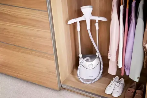 Tư vấn mua bàn ủi: Bàn ủi hơi nước đứng loại nào tốt?