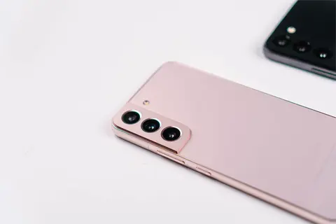 Tận hưởng những trải nghiệm tuyệt vời với cụm camera "xịn sò" của Samsung Galaxy S22