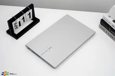 4 mẫu laptop Windows thách thức MacBook trong tầm giá 20 triệu đồng