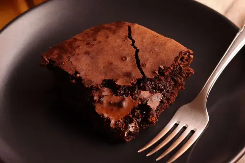 Chinh phục cách làm bánh brownie chocolate ngay tại nhà bằng công thức đơn giản 