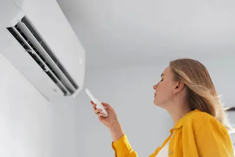 Điều hòa 12000BTU dùng cho phòng bao nhiêu m2? Dùng 1 tiếng hết bao nhiêu số điện?