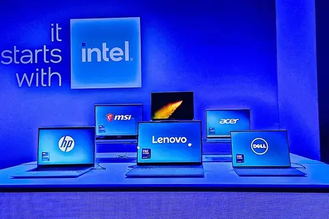 Laptop AI là gì? Các tính năng của laptop AI và những lợi ích với người sử dụng