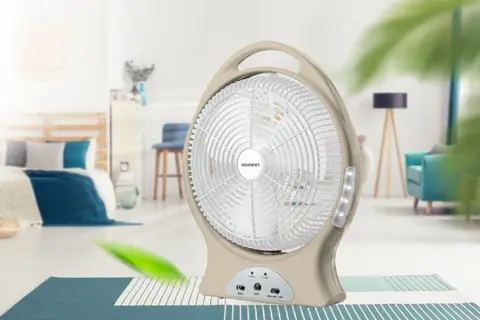 Mách bạn cách sử dụng quạt tích điện bền lâu không chai pin đơn giản, cực kỳ hiệu quả