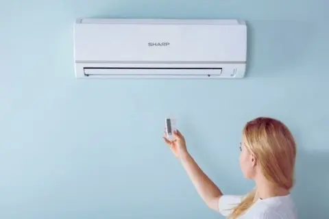 Máy lạnh Sharp không lạnh: Nguyên nhân và cách khắc phục nhanh chóng tại nhà