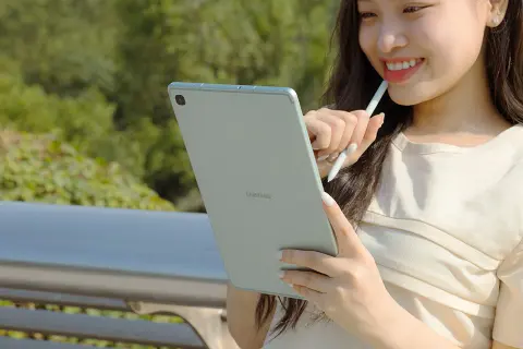Nghỉ hè trọn vẹn hơn cùng Galaxy Tab S6 Lite: Vừa chơi, vừa học, cả nhà cùng vui
