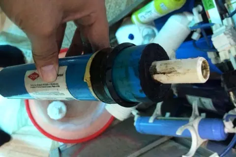 Xả e máy lọc nước là gì? Nguyên nhân và cách tránh tình trạng máy lọc nước bị e khí