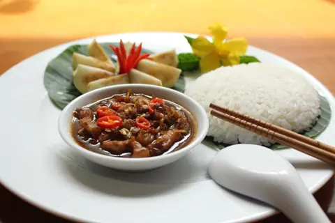 Cách kho mắm ruột cá ngon đậm đà, chuẩn tinh hoa ẩm thực theo kiểu Nha Trang