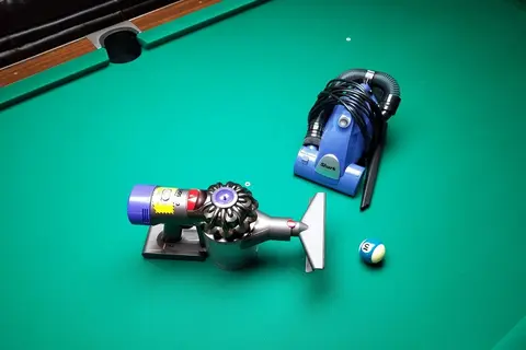 Tìm hiểu những dòng máy hút bụi bàn bida cầm tay siêu nhỏ gọn, làm sạch nhanh chóng, hiệu quả cao