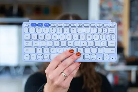Bàn phím Logitech bị lỗi sau thời gian sử dụng? Đừng bỏ qua những cách khắc phục này