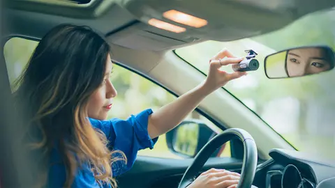 Camera hành trình dưới 1 triệu nào tốt? Top 4 camera giá rẻ nhưng vẫn chất lượng