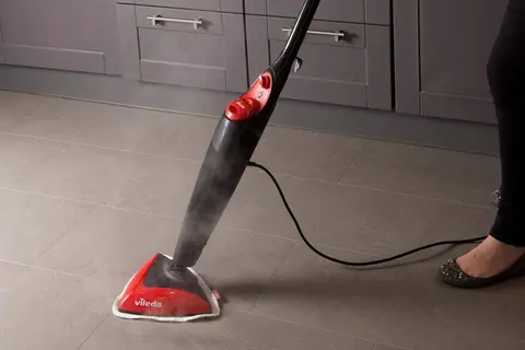 Có nên mua máy lau nhà hơi nước thay cây lau thường? Tư vấn thực tế từ nhu cầu sử dụng hàng ngày