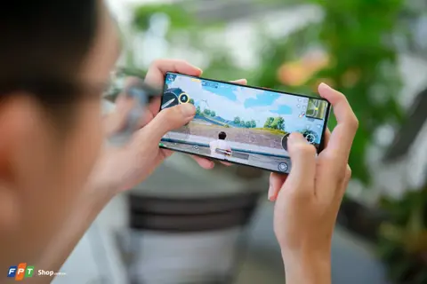 Trên tay RedMagic 10 Pro: Siêu phẩm gaming phone chinh phục mọi giới hạn