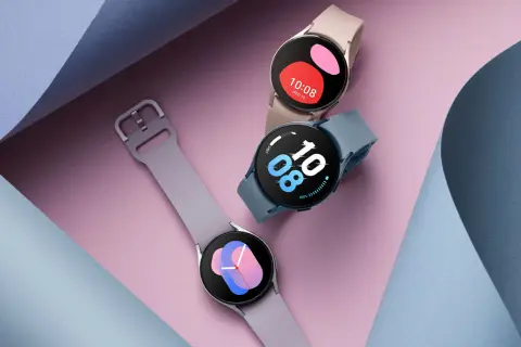 Mua đồng hồ gì cho người yêu vào Valentine 2025? Gợi ý top smartwatch xịn sò khiến đối phương mê mẩn