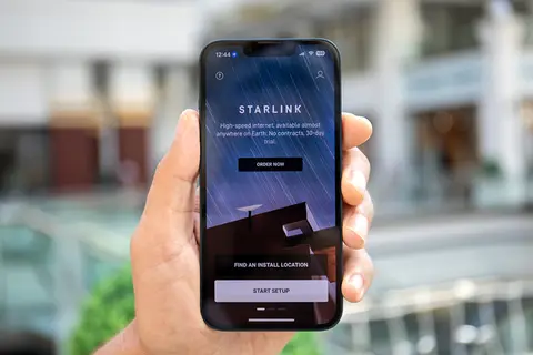 Starlink giá bao nhiêu? Những khoản chi phí bạn cần biết trước khi đăng ký internet vệ tinh tại Việt Nam