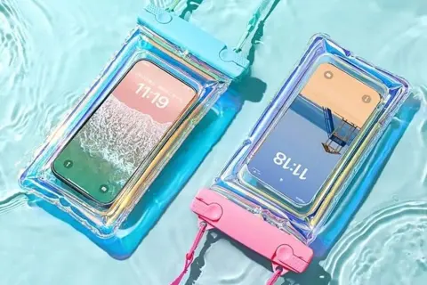 Túi chống nước là gì? Cấu tạo, phân loại, tiêu chuẩn và lưu ý dùng an toàn khi đi du lịch