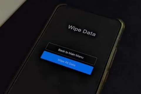 Wipe Data là gì? Những điều cần biết trước khi xóa toàn bộ dữ liệu trên điện thoại