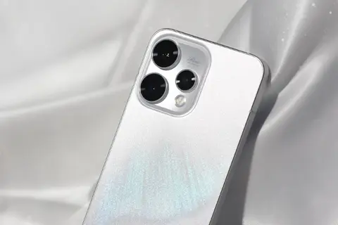 Khám phá camera trên OPPO Reno15 Series: Thỏa thích sáng tạo ảnh đẹp cùng Chuyên gia chân dung AI