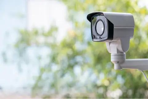 Hướng dẫn cách chọn camera an ninh cho nhà phố phù hợp và tiết kiệm chi phí
