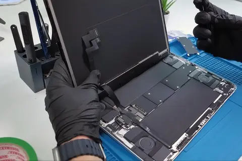 Cách tìm địa chỉ sửa chữa iPad uy tín để tránh “tiền mất tật mang” năm 2026