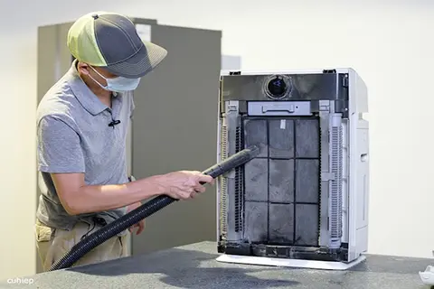 Cách vệ sinh máy lọc không khí Daikin đúng chuẩn, sạch sâu và bền lâu cực đơn giản