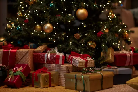 Gợi ý caption đăng ảnh giáng sinh tiếng Anh trên mạng xã hội ngắn gọn, dễ thương