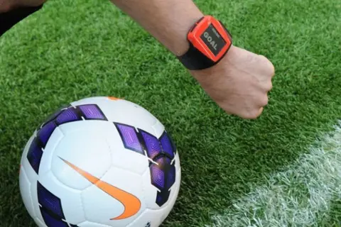 Công nghệ Goal Line là gì? Nguyên lý hoạt động và vai trò