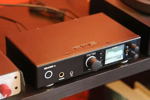 DAC là gì? Công nghệ giải mã âm thanh khiến trải nghiệm nghe nhạc khác biệt hẳn
