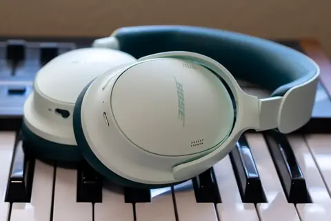 Đánh giá tai nghe Bose QuietComfort Headphones 2: Không quá bóng bẩy nhưng vẫn là một tai nghe chống ồn xuất sắc