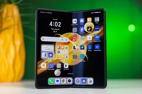 Đánh giá HONOR Magic V3: Chưa khi nào smartphone gập mỏng nhẹ đến thế!