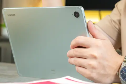 Đánh giá Samsung Tab S9 FE: Lựa chọn tablet học tập, giải trí đáng cân nhắc