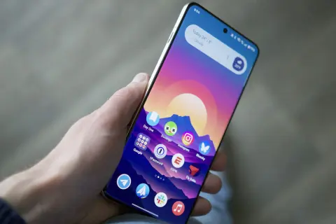 Giao diện OxygenOS sau khi hợp nhất với ColorOS có còn mượt như trước không?